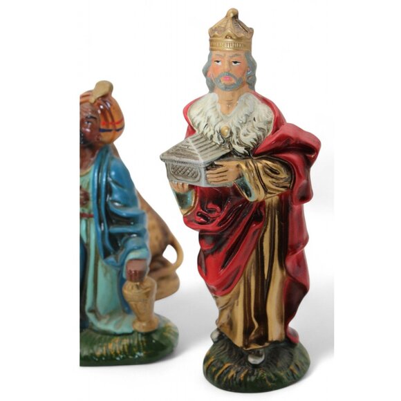 Vintage Hand-Painted Nativity Scene Set 12-Piece Christmas Décor Figures & Wood - Picture 8 of 12